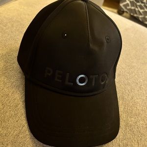 Peloton Unisex Black hat